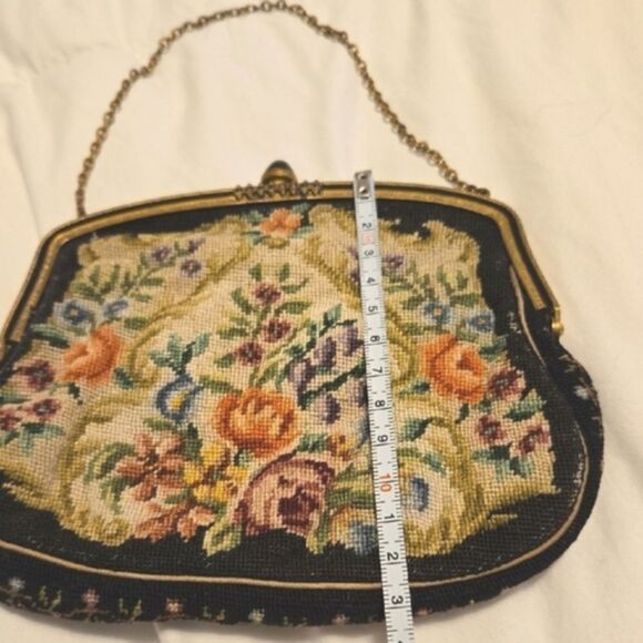 1930's Floral Tapestry Clutch with Chain Strap - Picture 3 of 6